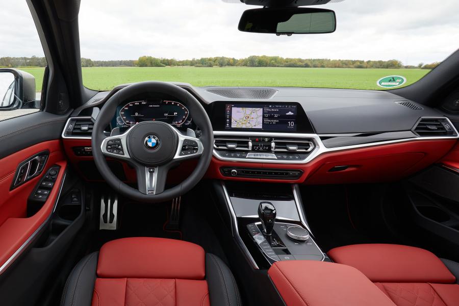 Торпедо BMW M340i xDrive Touring (G21) 2019 года  (WW) (фото 44 из 50)